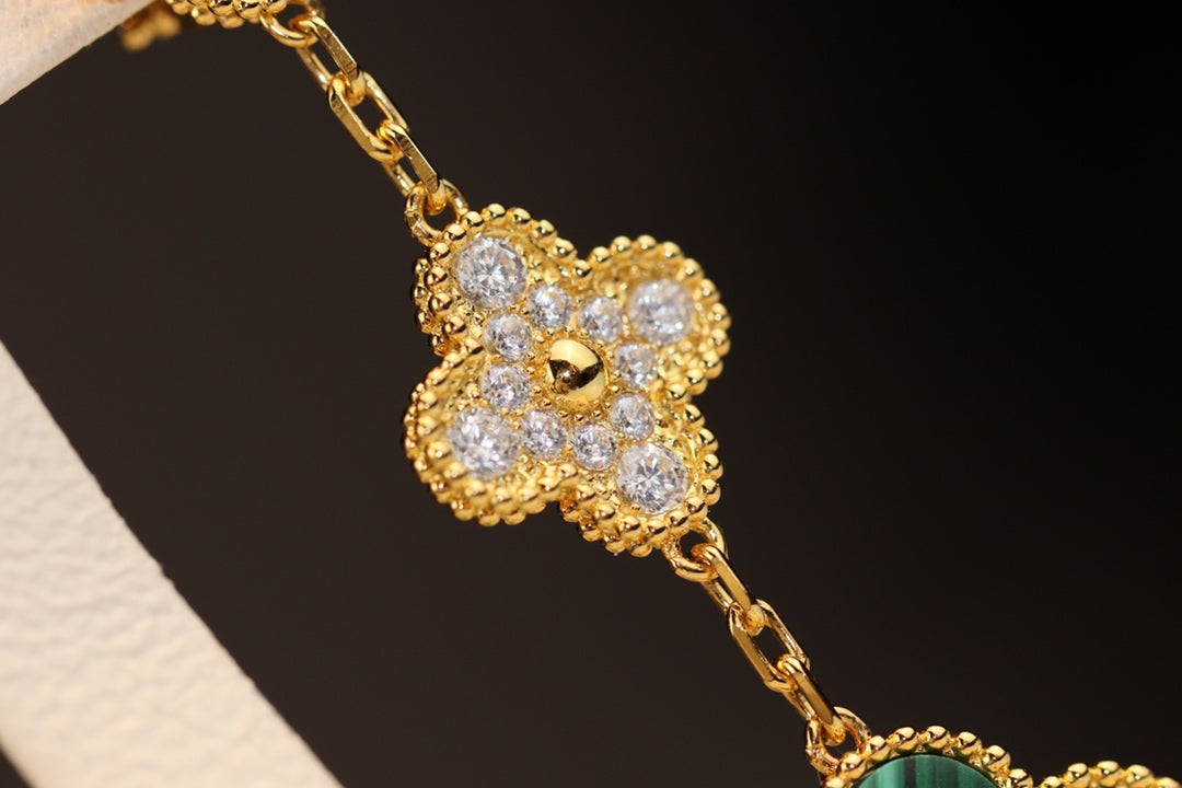 ¡®Imperial¡¯CLOVER EARRINGS GOLD MALACHITE DIAMOND 3 MOTIF