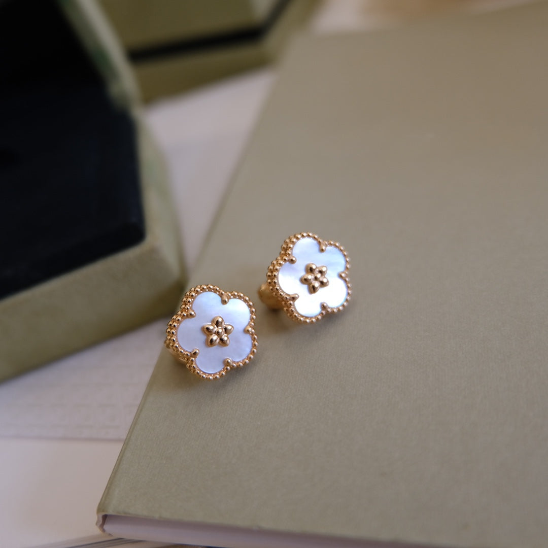 ¡®Imperial¡¯LUCKY PINK GOLD WHITE MOP EARRINGS