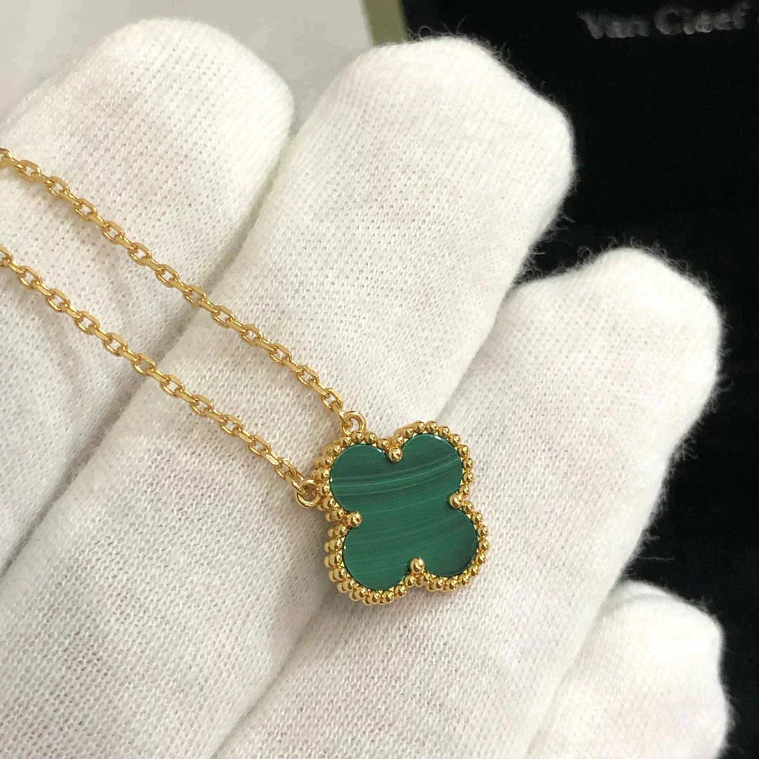 ¡®Imperial¡¯CLOVER 15MM MALACHITE SINGLE FLOWER  NECKLACE
