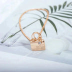 ¡®Imperial¡¯AMULETTE PEDANT ROSE GOLD NECKLACE