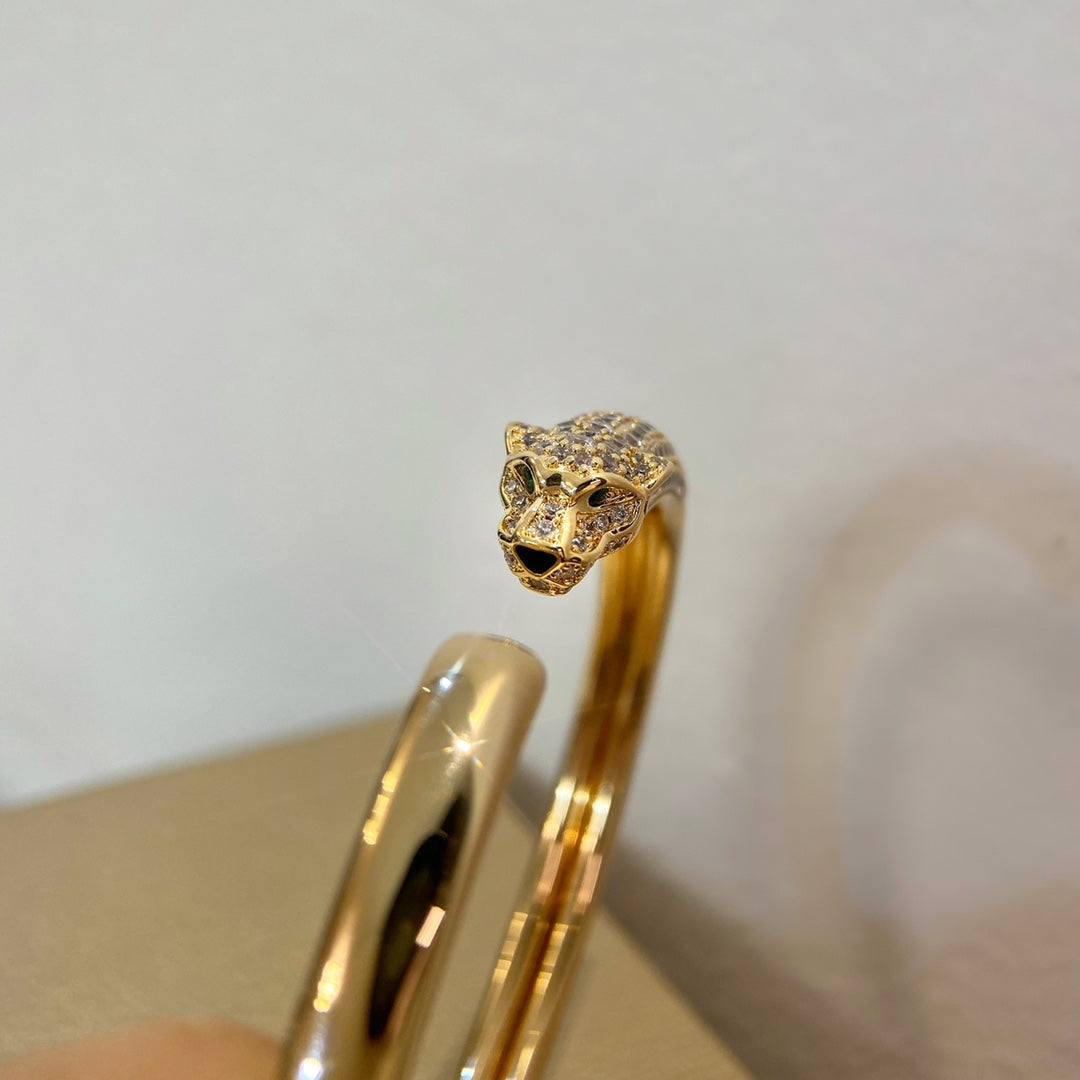 ¡®Imperial¡¯PANTHERE GOLD DIAMOND OPEN BRACELET