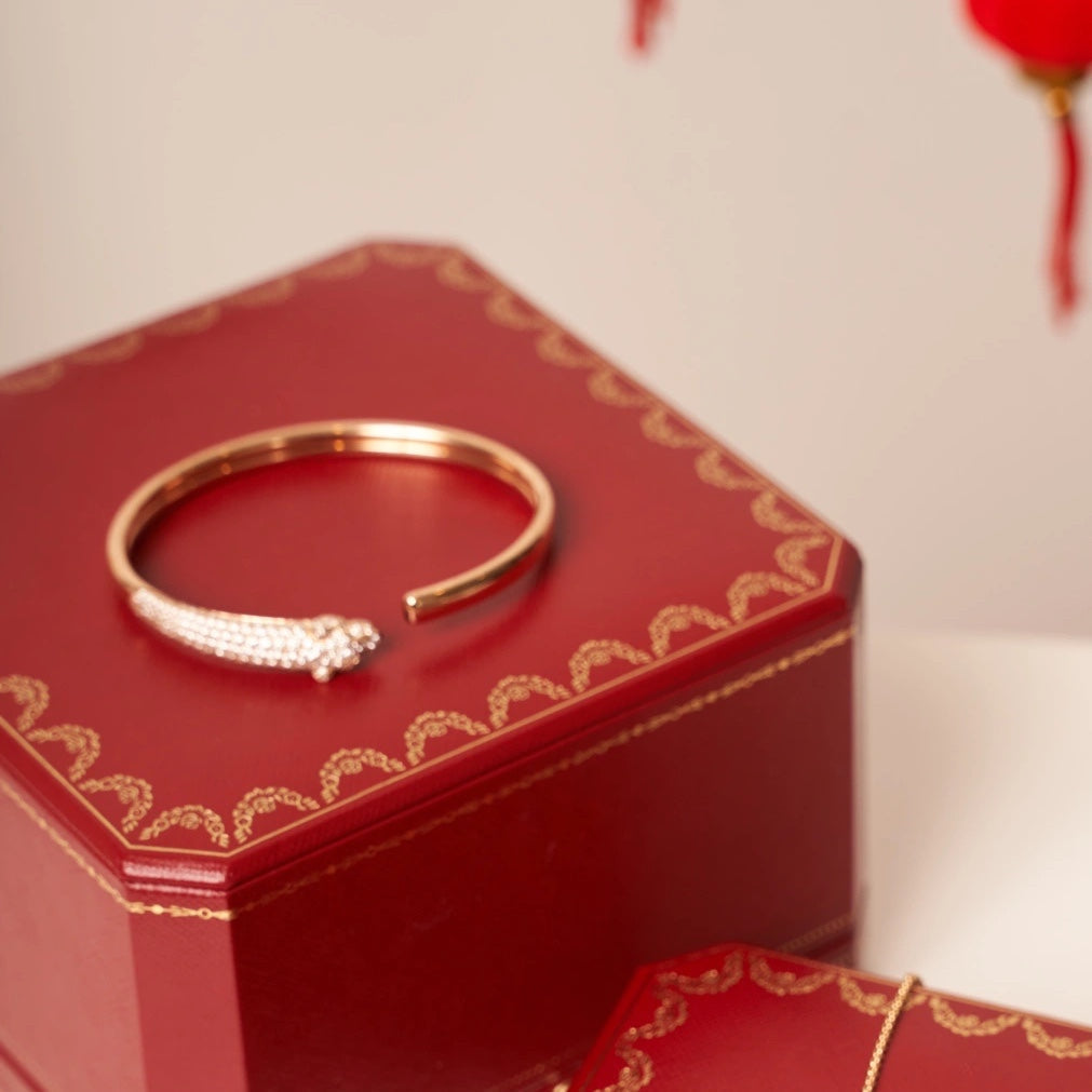 ¡®Imperial¡¯PANTHERE ROSE GOLD DIAMOND OPEN BRACELET