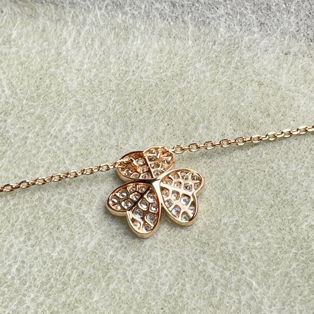 ¡®Imperial¡¯FLOWER DIAMOND NECKLACE