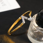 ¡®Imperial¡¯VOLTE UPSITE DOWN GOLD DIAMOND BRACELET