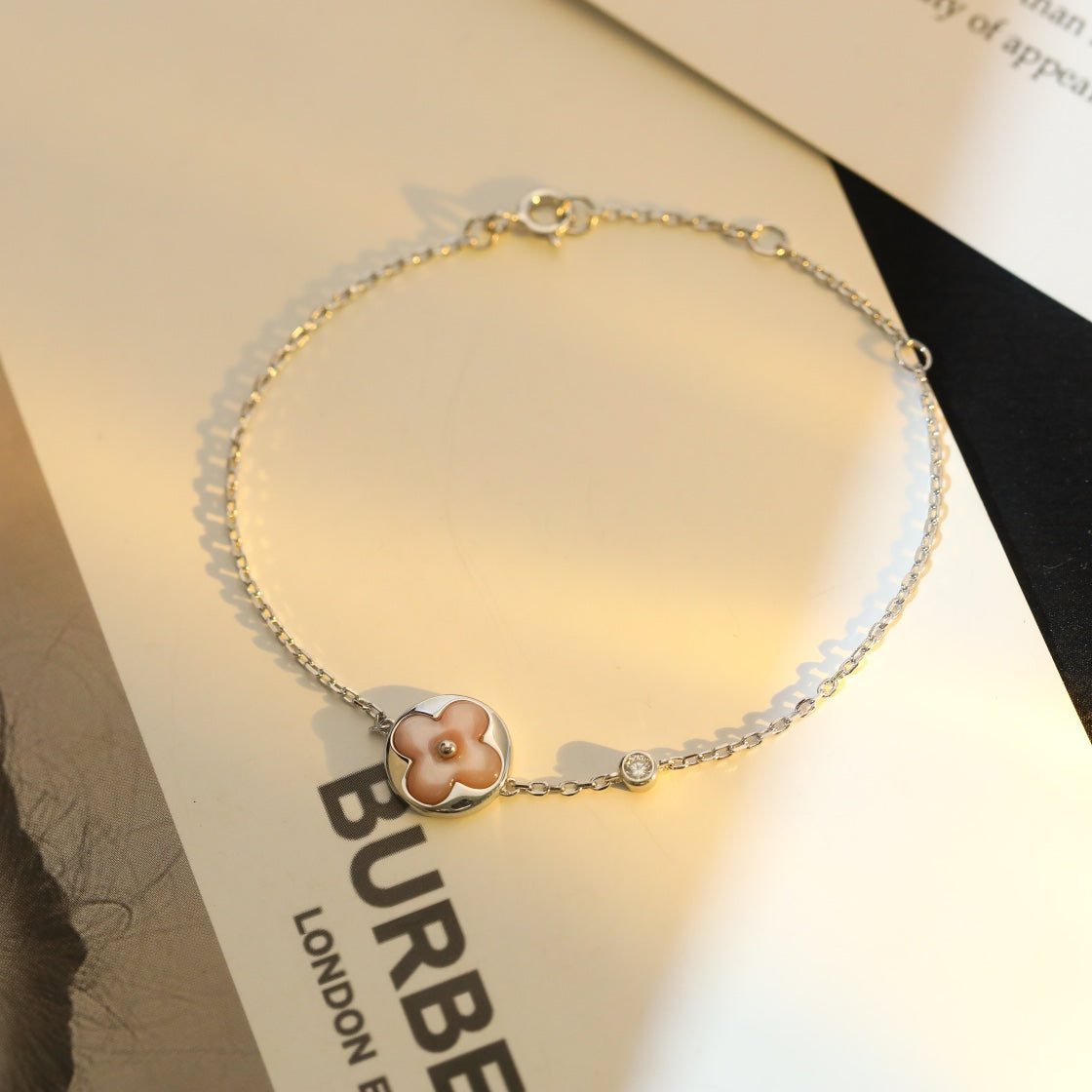 ¡®Imperial¡¯SUN MOTIF PINK MOP SILVER BRACELET
