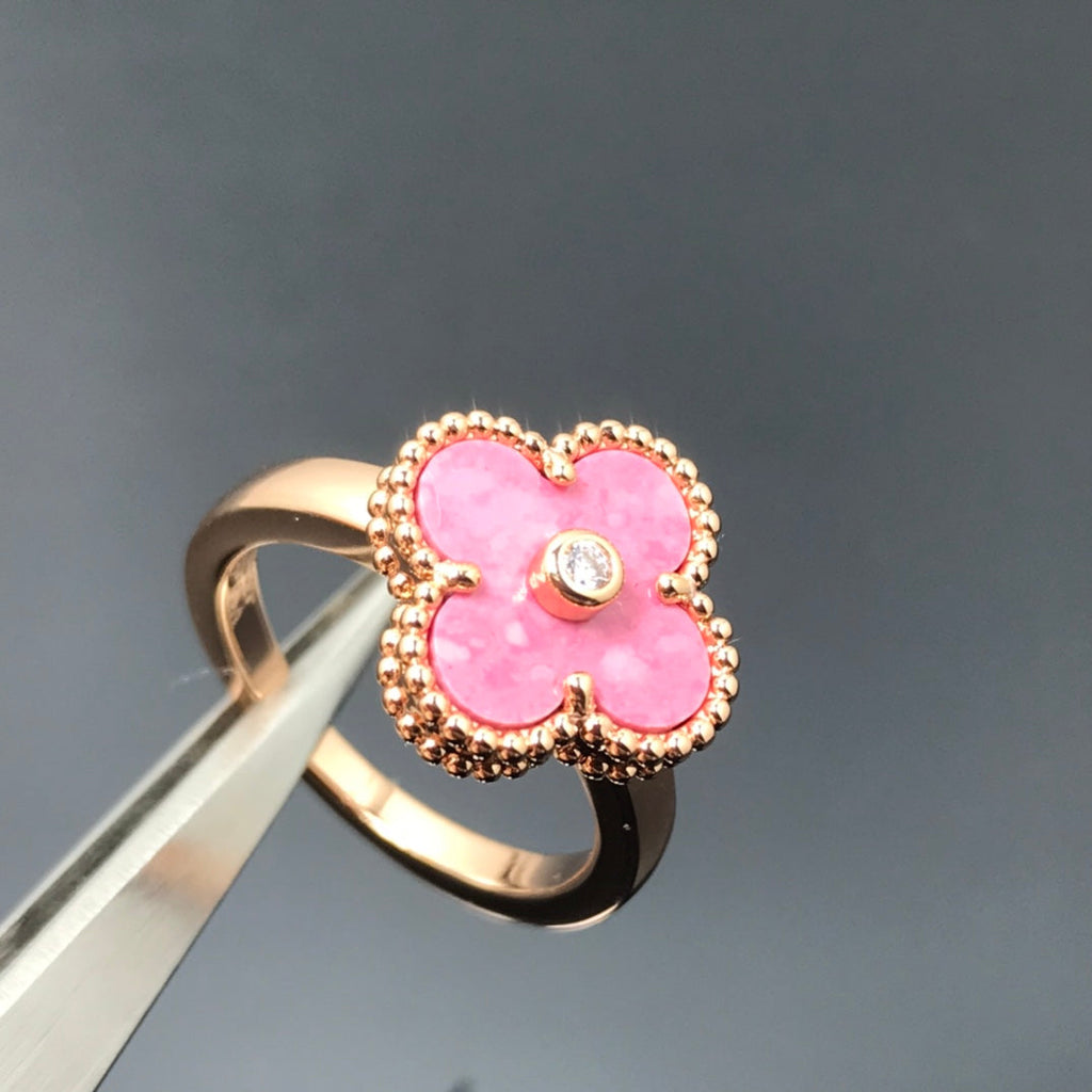 ¡®Imperial¡¯CLOVER RHODONITE ROSE GOLD RING