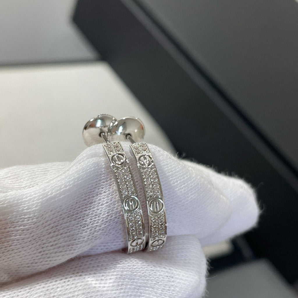 ¡®Imperial¡¯LOVE DIAMOND SILVER HOOP EARRINGS