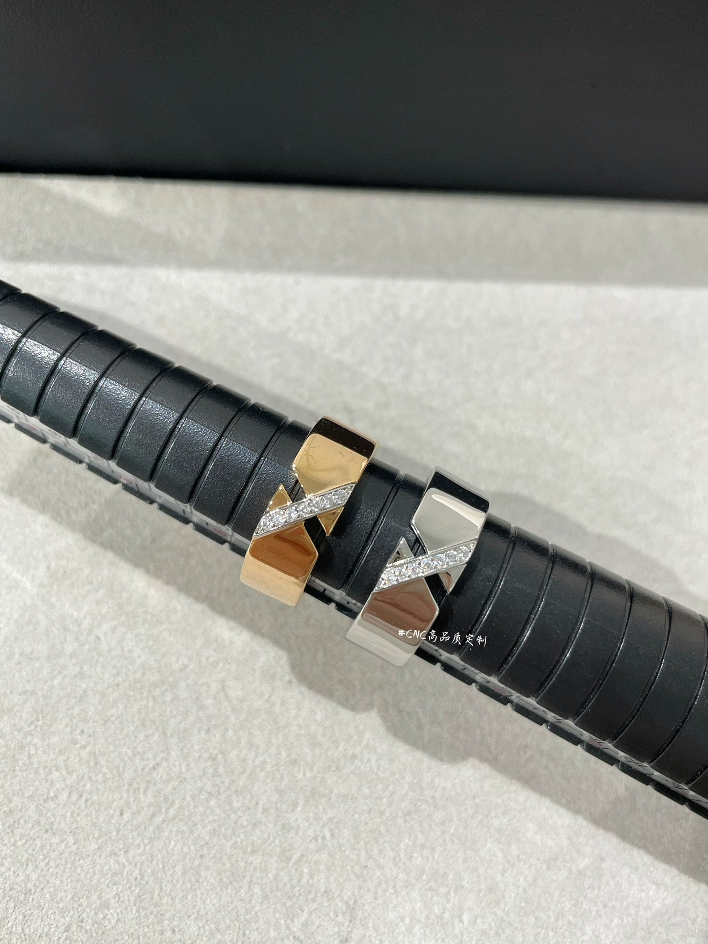 ¡®Imperial¡¯LIENS EVIDENCE DIAOMOND RING