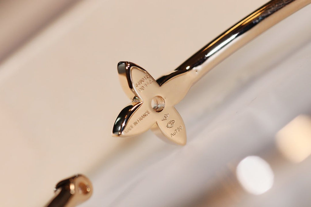 ¡®Imperial¡¯IDYLLE GOLD OPEN BRACELET DIAMOND PAVED