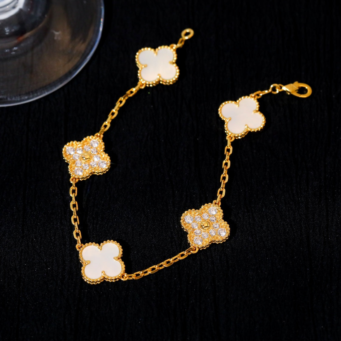 ¡®Imperial¡¯CLOVER BRACELET 5 MOTIF WHITE MOP DIAMOND