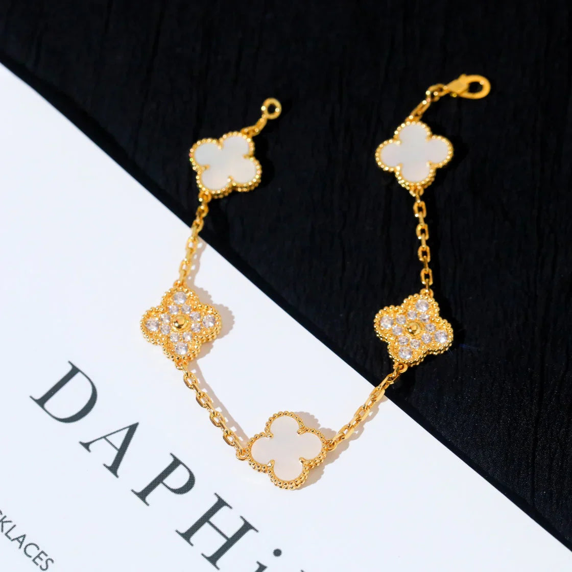 [Imperial]New CLOVER WHITE PEARL MOP 5 MOTIF BRACELET COLLECTION