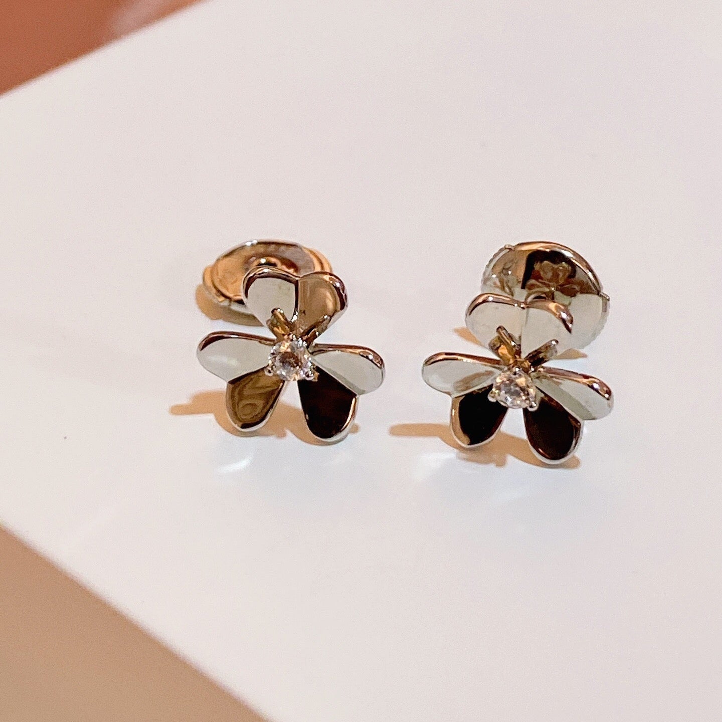 ¡®Imperial¡¯ARETES MINI FLOR FRIVOLE