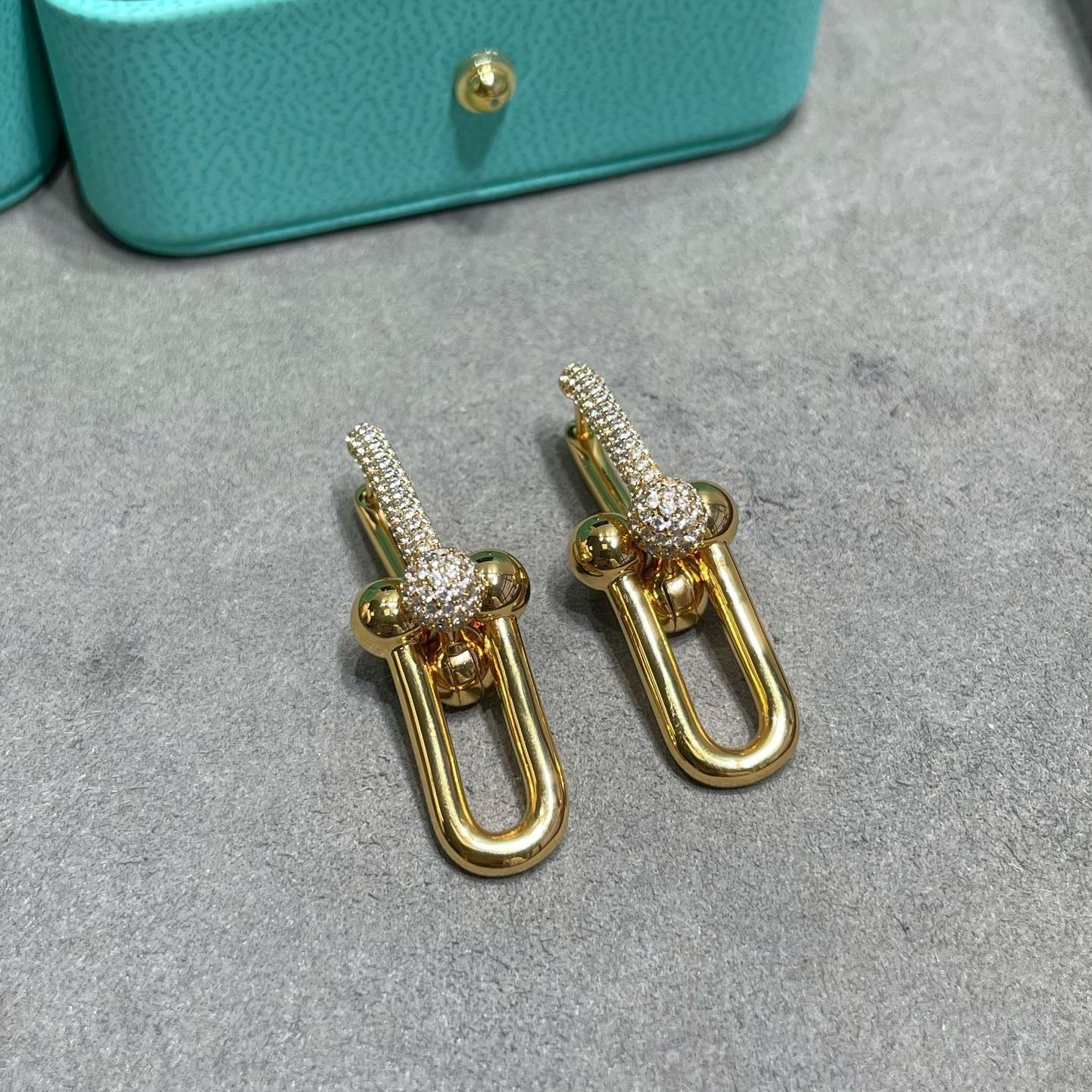 [Imperial] ARETES DE DIAMANTE EN FORMA DE U TF