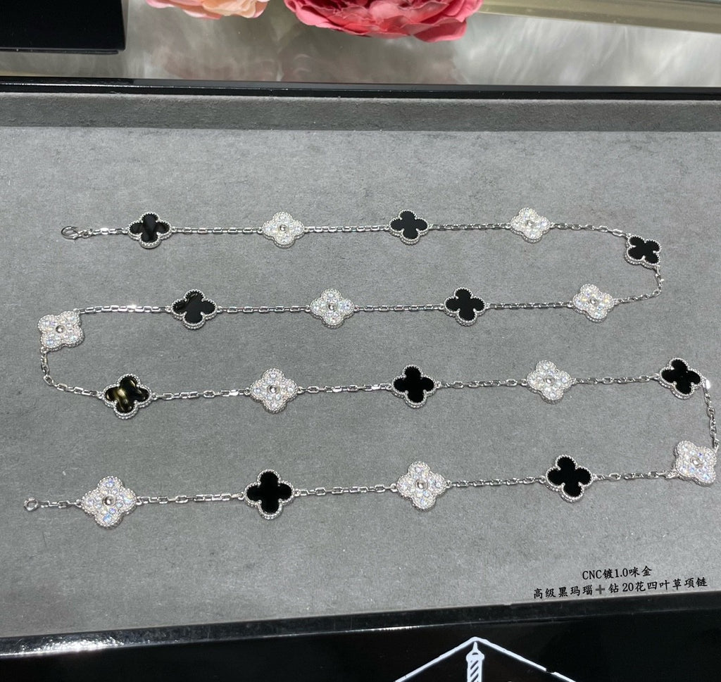 [Imperial] ヴィンテージ アルハンブラ ネックレス、20モチーフ