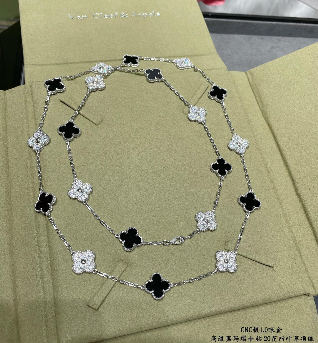[Imperial] ヴィンテージ アルハンブラ ネックレス、20モチーフ
