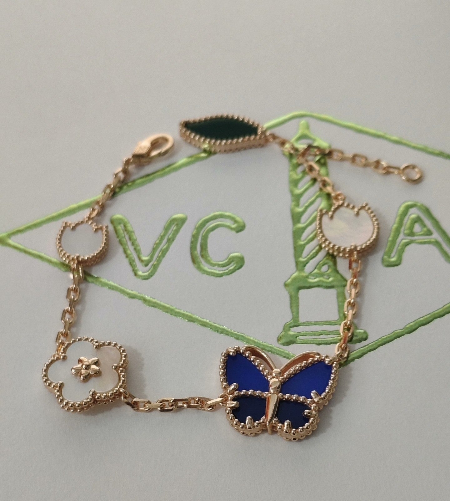 [Imperial] 2026 NUEVO BRAZALETE DE SUERTE 5 MOTIVOS DE PRIMAVERA