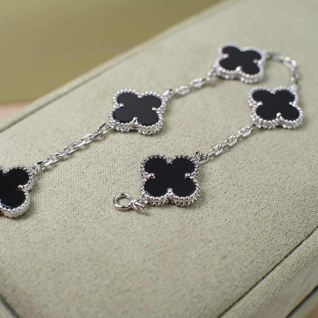 ¡®Imperial¡¯CLOVER 5 MOTIF ONYXS  BRACELET SILVER