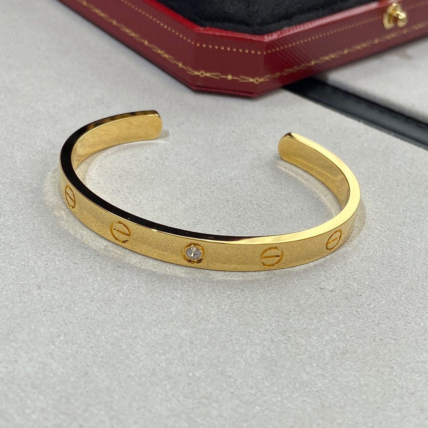 ¡®Imperial¡¯LOVE BRACELET 6.1MM 1 DIAMOND OPEN CUFF