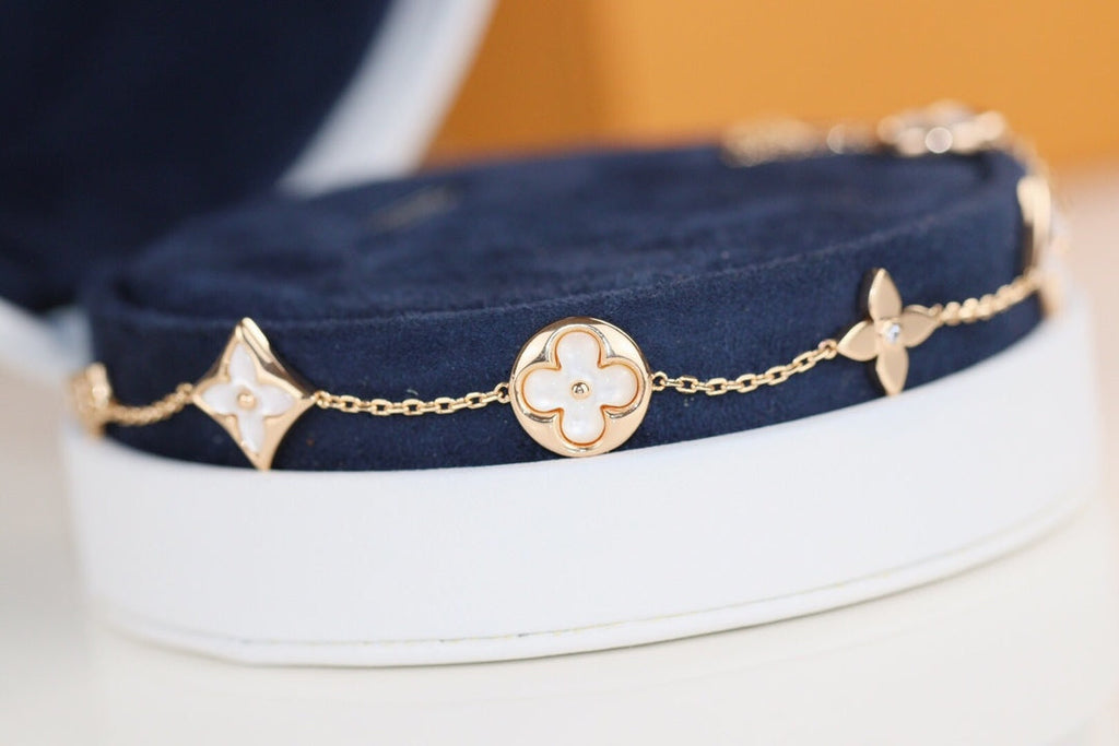 ¡®Imperial¡¯LEAF CLOVER BRACELET