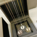 [Imperial] LUCKY MOVE MM NACRE BLANCHE DIAMOND NECKLACE