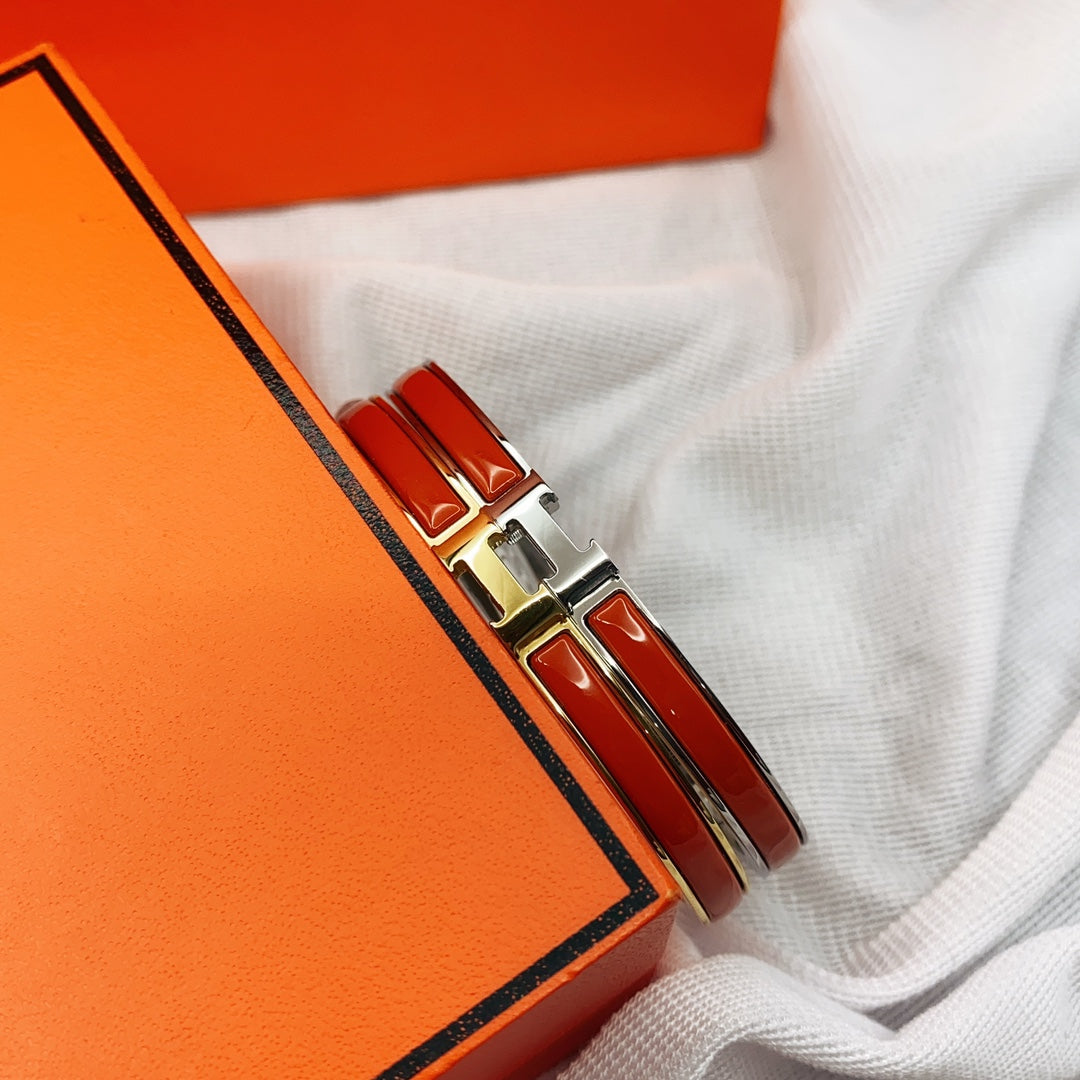 ¡®Imperial¡¯CLASSIC HM CLIC RED 8MM ENAMEL BRACELET