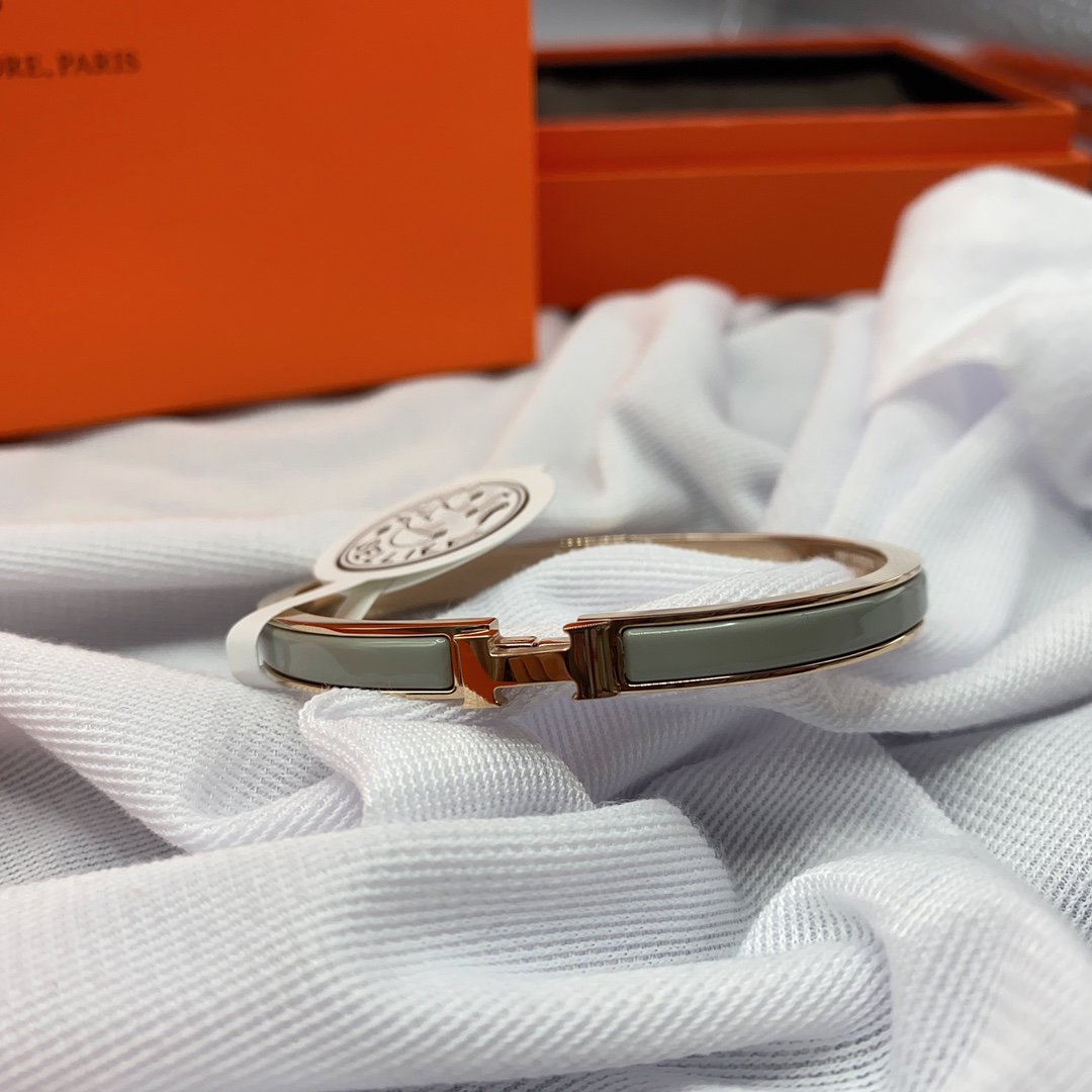 ¡®Imperial¡¯CLASSIC HM CLIC GREEN 8MM ENAMEL BRACELET