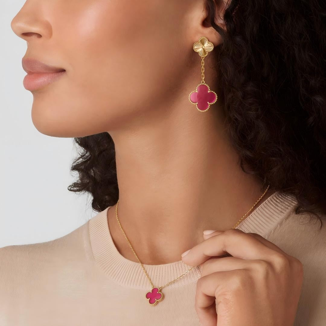 [Imperial]  NEW CLOVER 15MM PINK ENAMEL NECKLACE