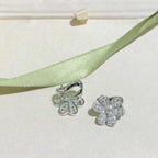¡®Imperial¡¯FRIVOLE SILVER FLOWER DIAMOND EARRINGS