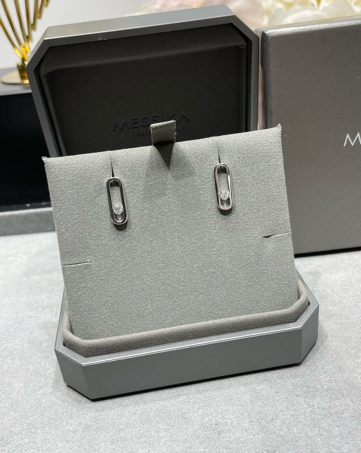 [Imperial] UNO SMALL 1 DIAMANT OHRRINGE