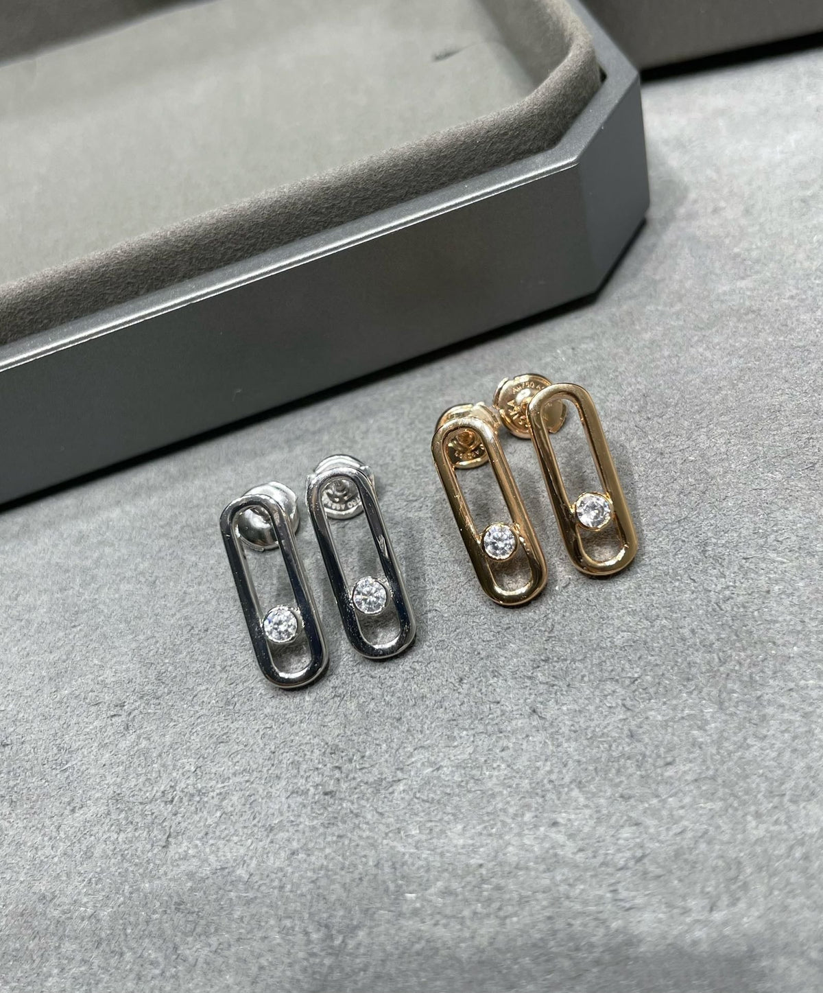[Imperial] UNO SMALL 1 DIAMANT OHRRINGE